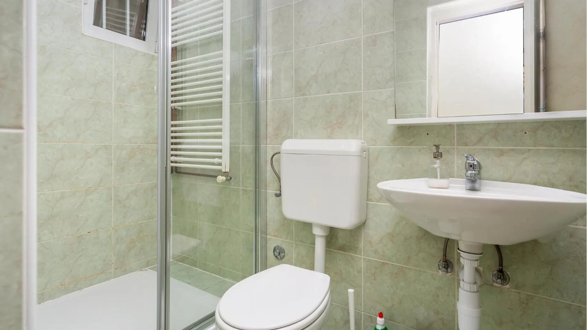 Gorgeous Apartment In Malinska Croatia